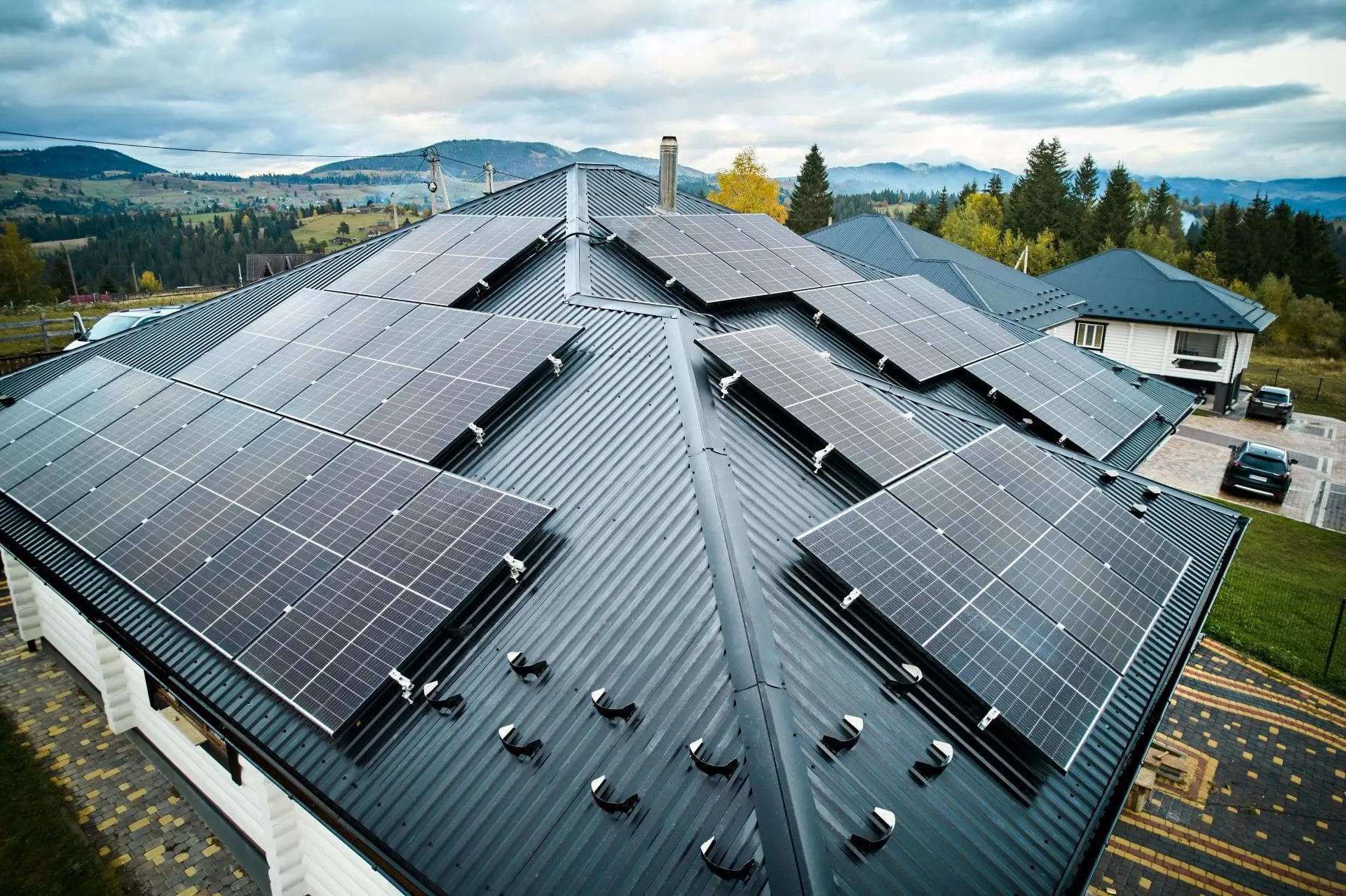 Solar panel and battery installation in Thailand