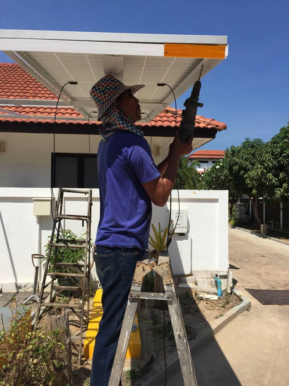 Solar carport installation in Koh Lanta Thailand supporting daytime water pump loads