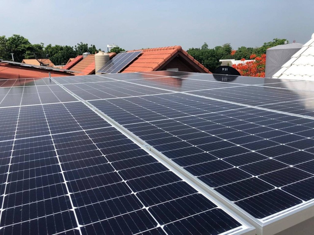 12.6 kWp hybrid solar installation on a residential home in Nonthaburi Thailand